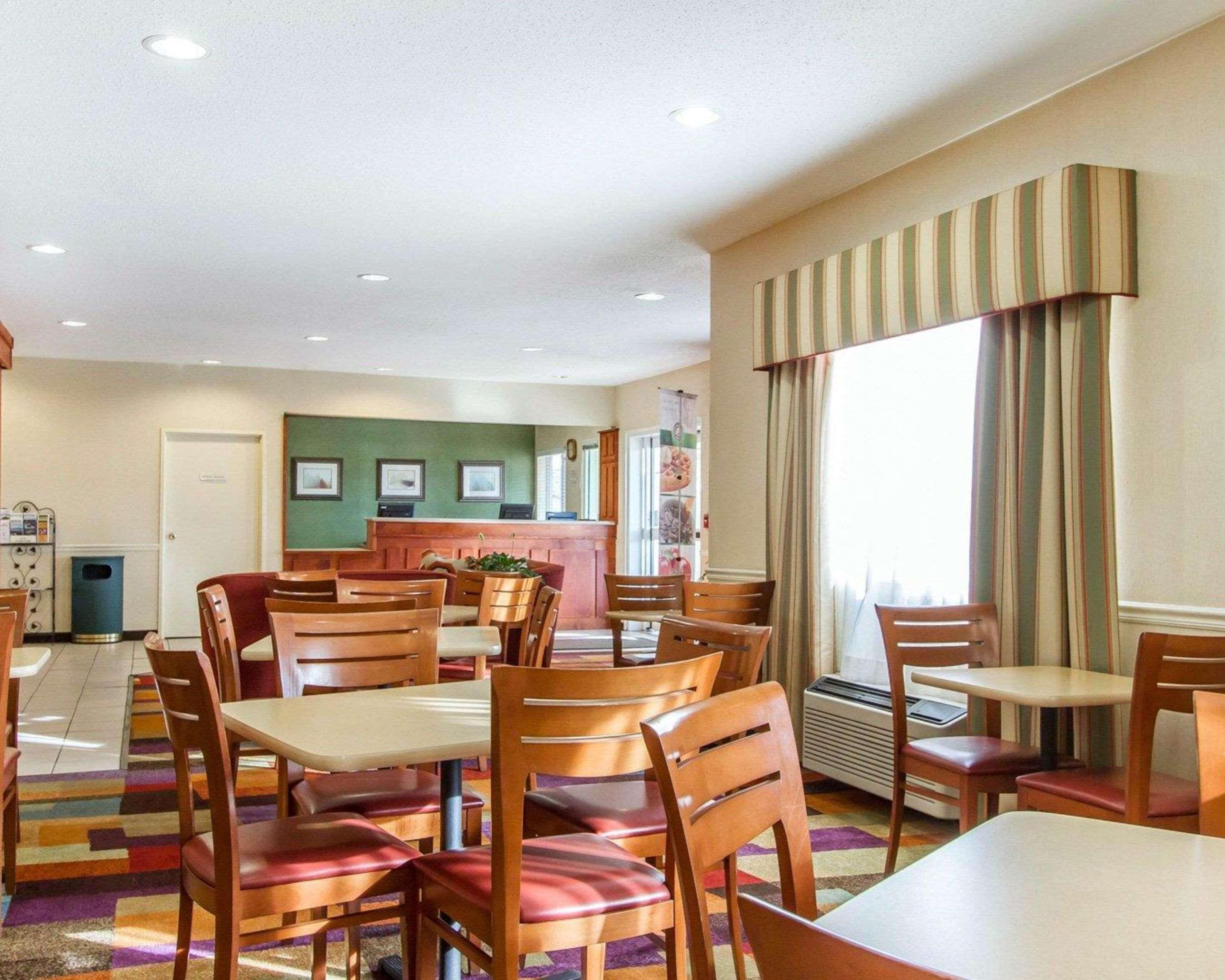 Quality Inn & Suites Keokuk North Exterior foto